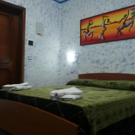 Del Mare بورتو سيساريو